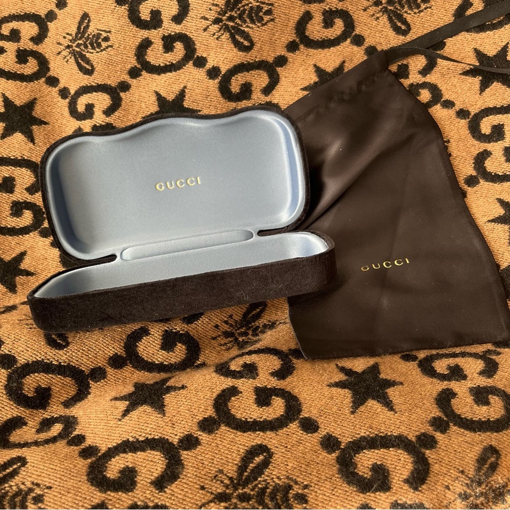 Gucci Black Velvet Sunglass/Eyeglass Case